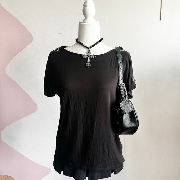 Cable & Gauge Tops - Black Grommet Top, Y2K Punk, Grunge, Indie Sleaze, Rocker, Small,‎ Streetwear